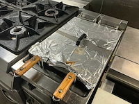 Volledige restaurantinrichting - afbeelding 28 van  93