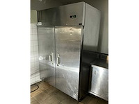 Volledige restaurantinrichting - afbeelding 46 van  93