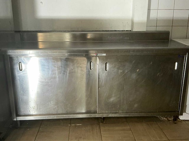 Volledige restaurantinrichting - afbeelding 47 van  93