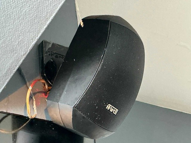 Volledige restaurantinrichting - afbeelding 67 van  93