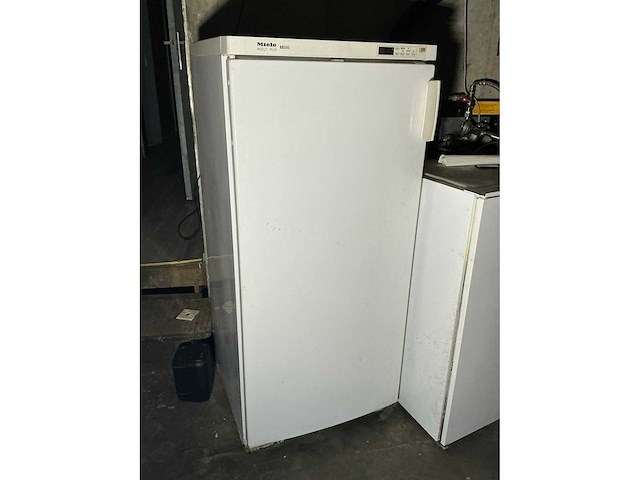 Volledige restaurantinrichting - afbeelding 72 van  93