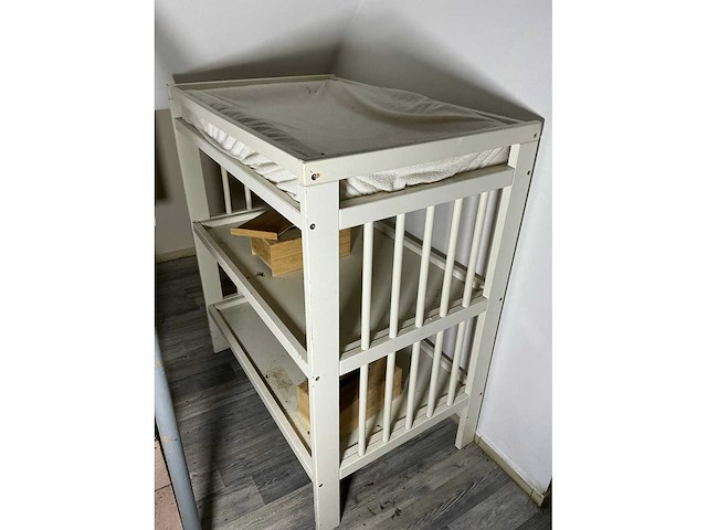 Volledige restaurantinrichting - afbeelding 79 van  93