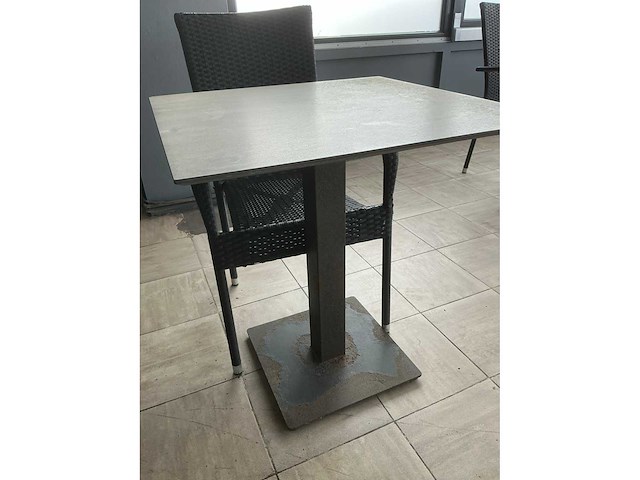 Volledige restaurantinrichting - afbeelding 83 van  93