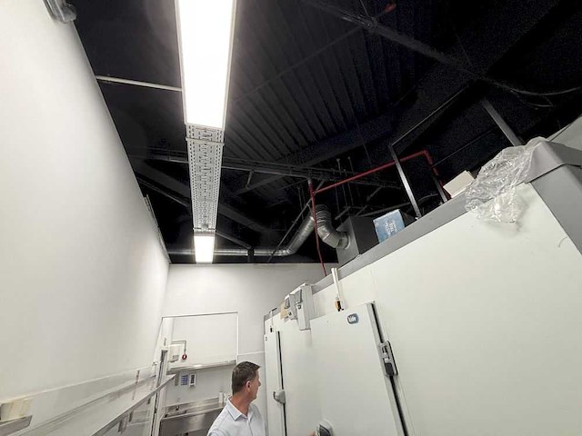 Volledige restaurantinrichting - afbeelding 16 van  97