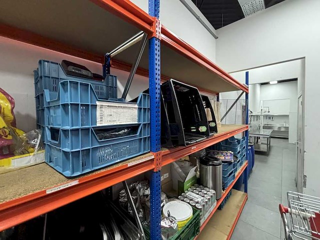 Volledige restaurantinrichting - afbeelding 36 van  97