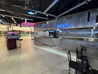 Volledige restaurantinrichting - afbeelding 43 van  97