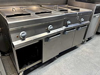 Volledige restaurantinrichting - afbeelding 54 van  97