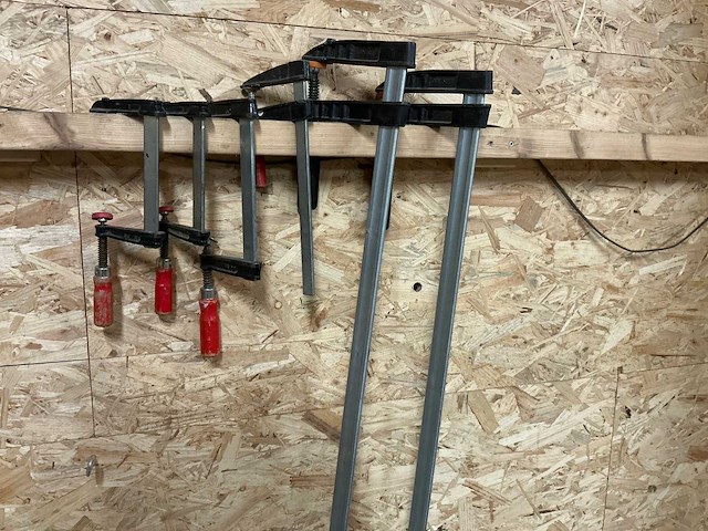 Volledige resterende inhoud gereedschapstafel - afbeelding 6 van  18