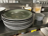 Volledige resterende inhoud keuken - afbeelding 1 van  18