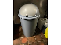 Volledige resterende inhoud keuken - afbeelding 6 van  18