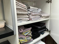 Volledige resterende inhoud keuken - afbeelding 9 van  18