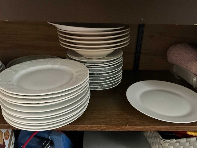 Volledige resterende inhoud keuken - afbeelding 12 van  18