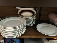 Volledige resterende inhoud keuken - afbeelding 12 van  18