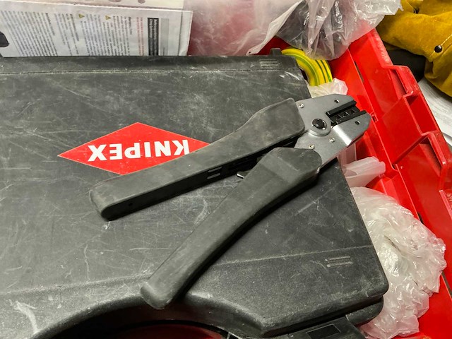 Volledige resterende inhoud magazijn - afbeelding 8 van  37