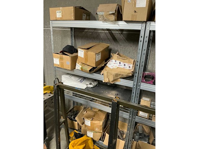 Volledige resterende inhoud magazijn - afbeelding 23 van  37