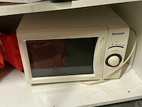 Volledige restinhoud kantoor - afbeelding 7 van  16