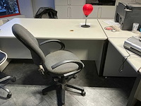 Volledige restinhoud kantoor - afbeelding 11 van  16