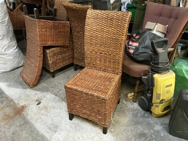 Volledige restinhoud magazijn - afbeelding 1 van  7