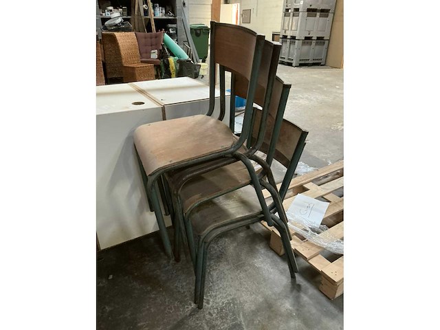 Volledige restinhoud magazijn - afbeelding 6 van  7