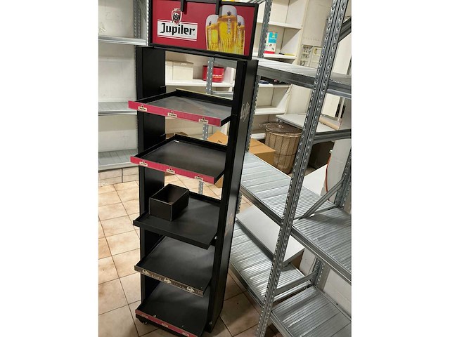 Volledige restinhoud magazijnkantoor - afbeelding 3 van  9