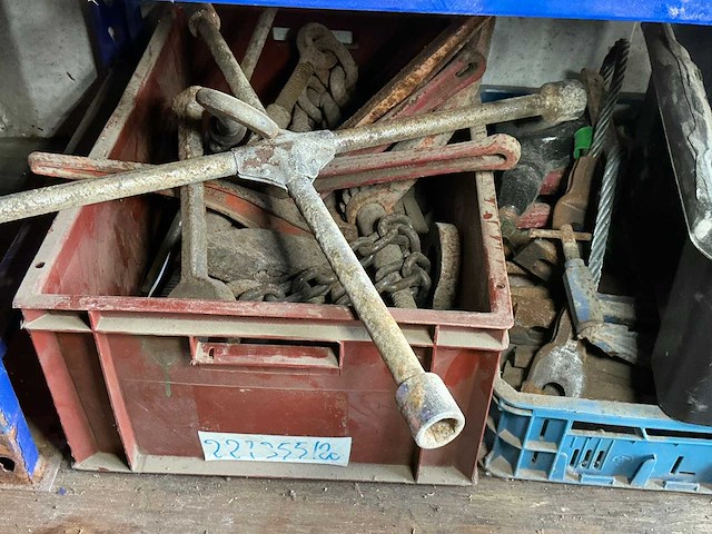 Volledige restinhoud zeecontainer 4 - afbeelding 28 van  36
