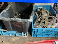 Volledige restinhoud zeecontainer 4 - afbeelding 29 van  36