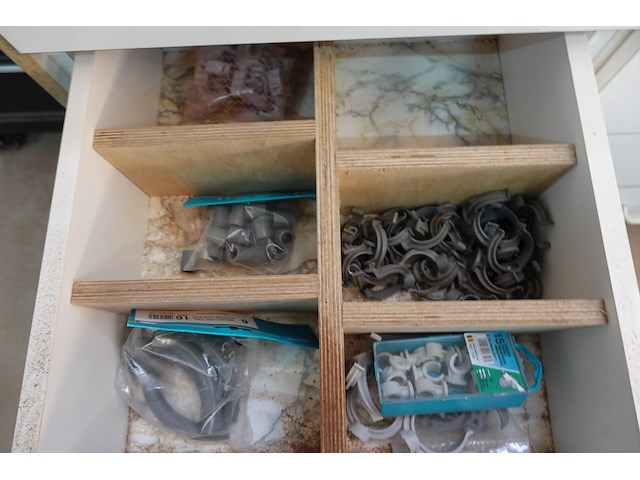 Volledige wand werkmateriaal - afbeelding 7 van  31