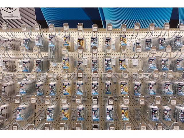 Volledigei nhoud rek ijzerwaren - afbeelding 5 van  27