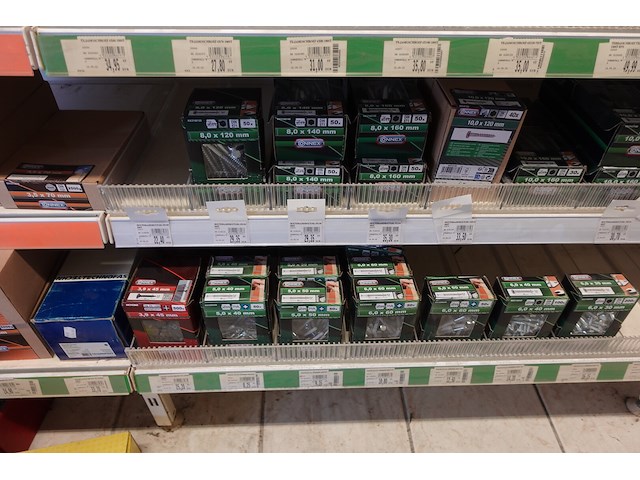 Volledigei nhoud rek ijzerwaren - afbeelding 18 van  27