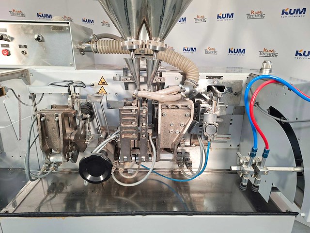 Volpak - s-130 d - volpak s-130 d verticale zakmachine - siemens automation + omron plc - 1989 - afbeelding 9 van  11