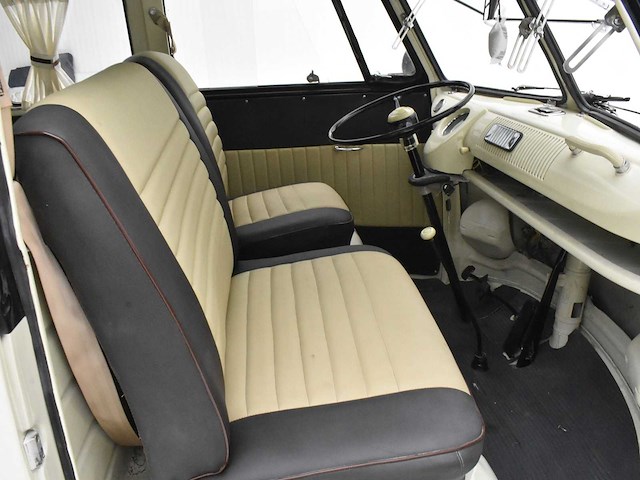 Volskwagen t1 samba style - afbeelding 33 van  57