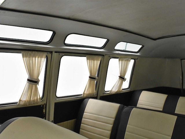 Volskwagen t1 samba style - afbeelding 8 van  57