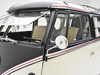 Volskwagen t1 samba style - afbeelding 16 van  57