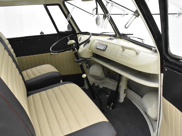 Volskwagen t1 samba style - afbeelding 32 van  57