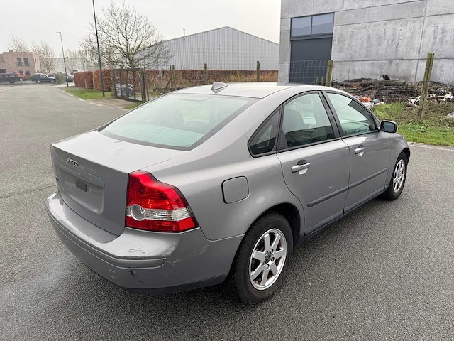 Volvo - 2005 - s40 - personenauto - afbeelding 20 van  23