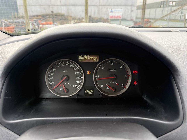Volvo - 2005 - s40 - personenauto - afbeelding 10 van  23