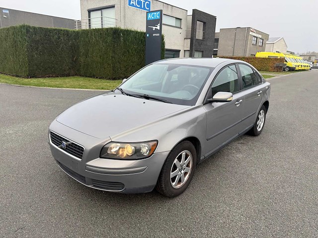 Volvo - 2005 - s40 - personenauto - afbeelding 17 van  23