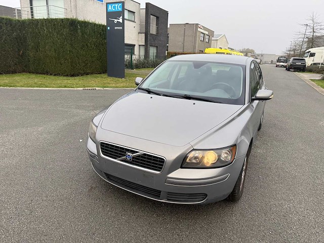 Volvo - 2005 - s40 - personenauto - afbeelding 19 van  23