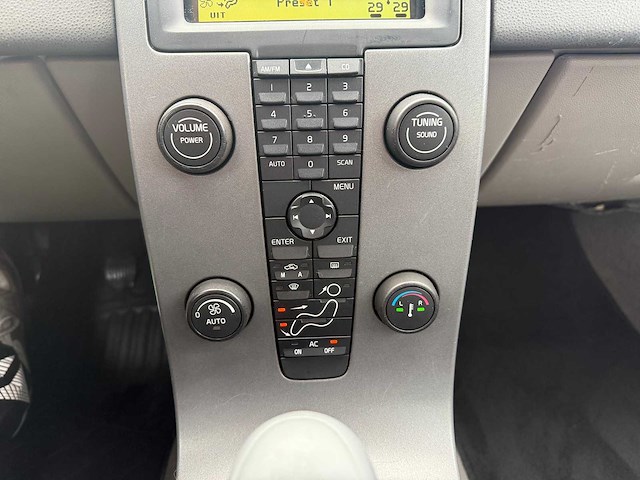 Volvo - 2005 - s40 - personenauto - afbeelding 12 van  23