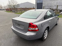 Volvo - 2005 - s40 - personenauto - afbeelding 2 van  17
