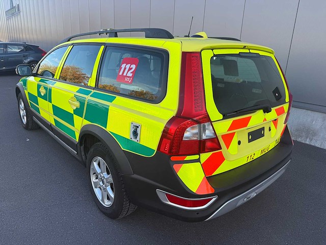 Volvo - 2009 - xc70 - 2.4d5 awd cross country - personenauto - afbeelding 28 van  33