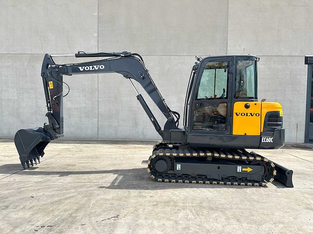 Volvo - 2010 - ec60c - midigraafmachine - afbeelding 37 van  39