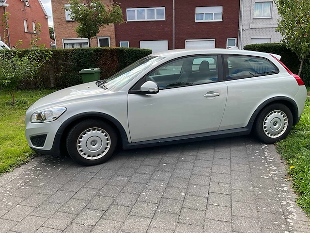 Volvo - 2011 - cx30 - personenauto - afbeelding 2 van  21