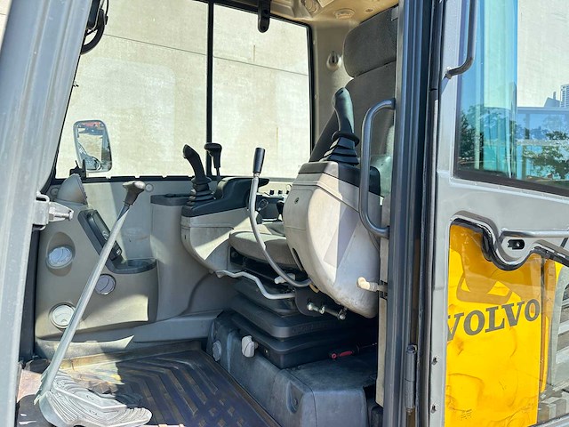 Volvo - 2011 - ec60c - midigraafmachine - afbeelding 25 van  39