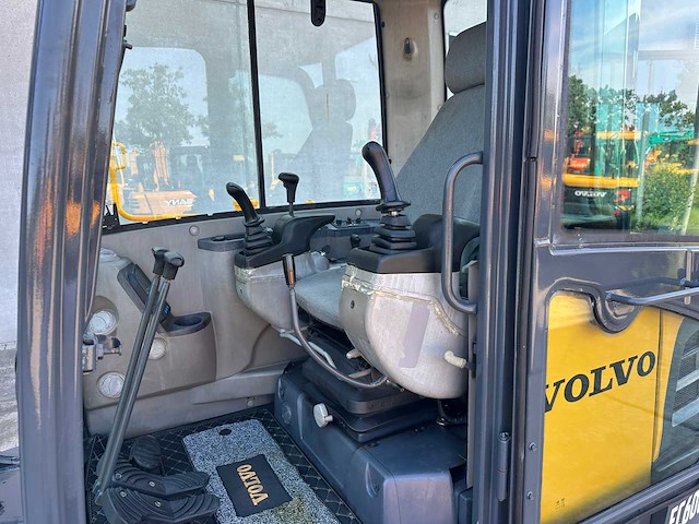 Volvo - 2011 - ec60c - midigraafmachine - afbeelding 10 van  18