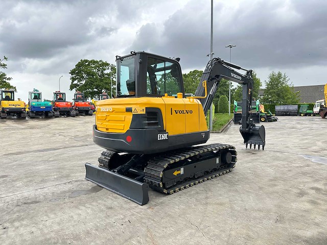 Volvo - 2012 - ec60c - midigraafmachine - afbeelding 34 van  44