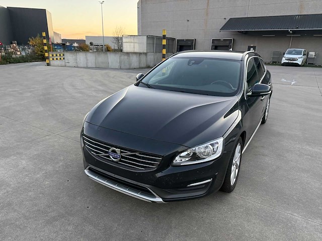 Volvo - 2014 - v60 - personenauto - afbeelding 19 van  30