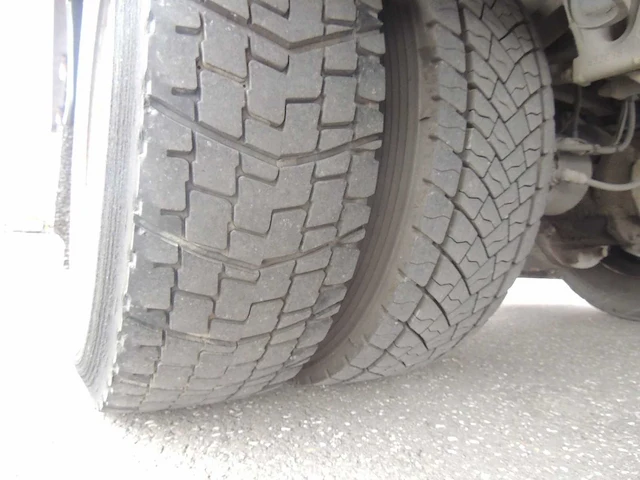 Volvo - 2015 - fl250 box - vrachtwagen - afbeelding 24 van  29