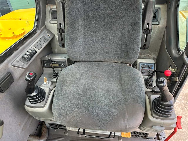 Volvo - 2016 - ec55d - midigraafmachine - afbeelding 31 van  41