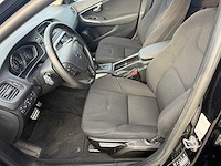 Volvo - 2016 - v40 - r disign - personenauto - afbeelding 11 van  24